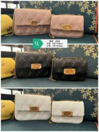 Picture of Valentino Handbags _SKUfw197833934fw